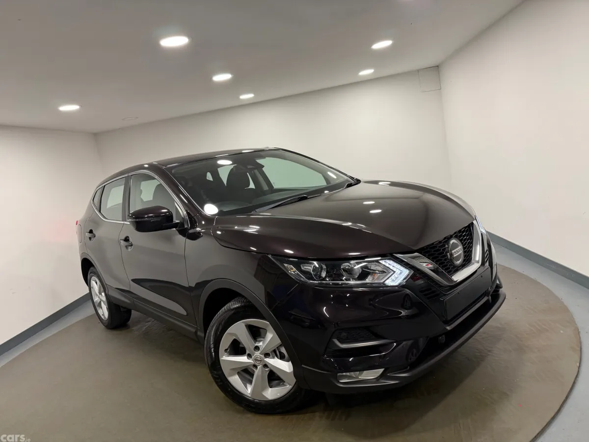 Nissan Qashqai SUV, Diesel, 2019, Black