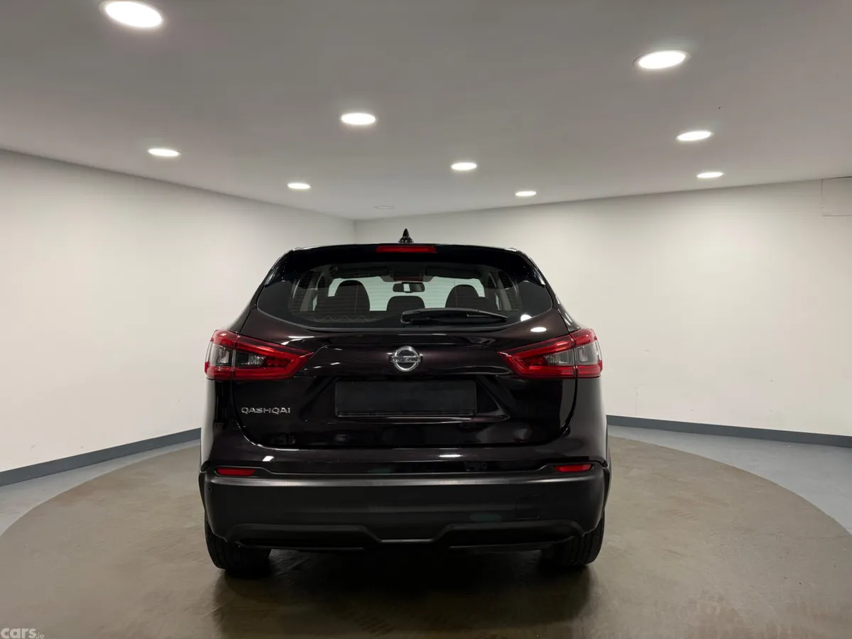Nissan Qashqai SUV, Diesel, 2019, Black