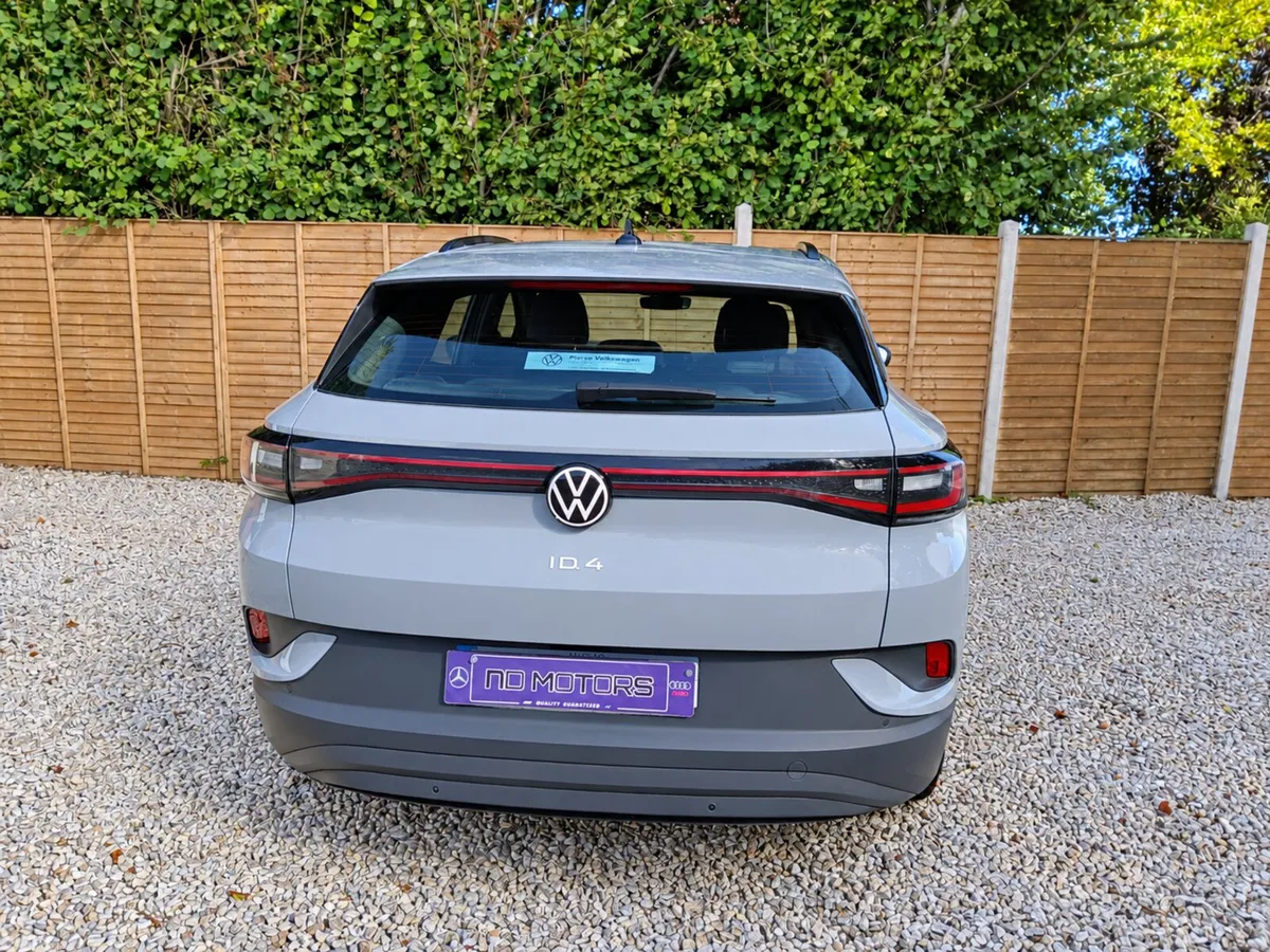 Volkswagen ID.4 Estate, Electric, 2023, Grey