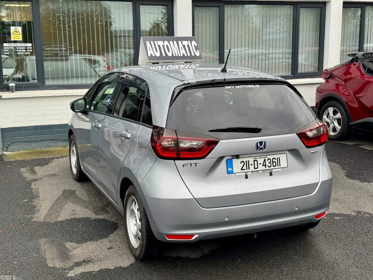 Honda Fit Hatchback, Petrol Hybrid, 2021, Silver
