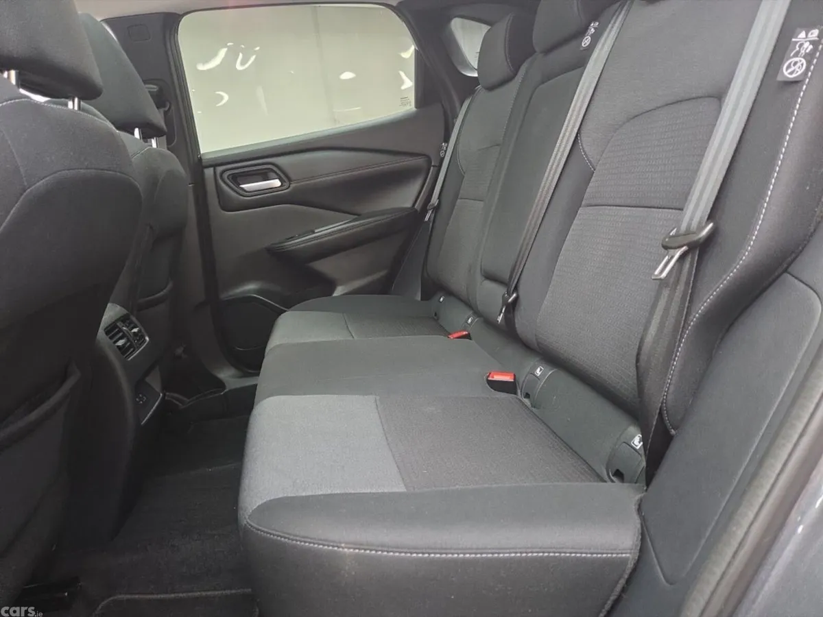 Nissan Qashqai MPV, Petrol, 2024, Grey