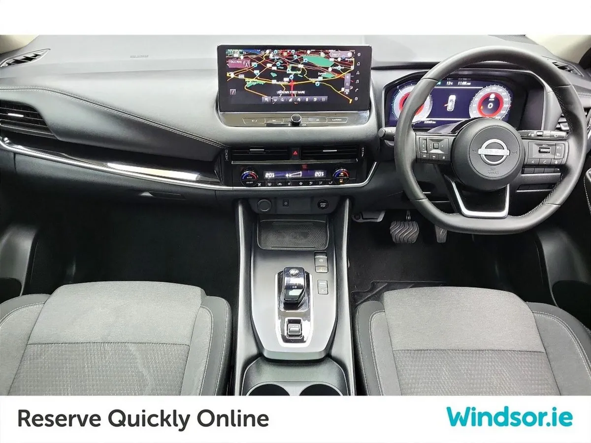 Nissan Qashqai MPV, Petrol Hybrid, 2024, White
