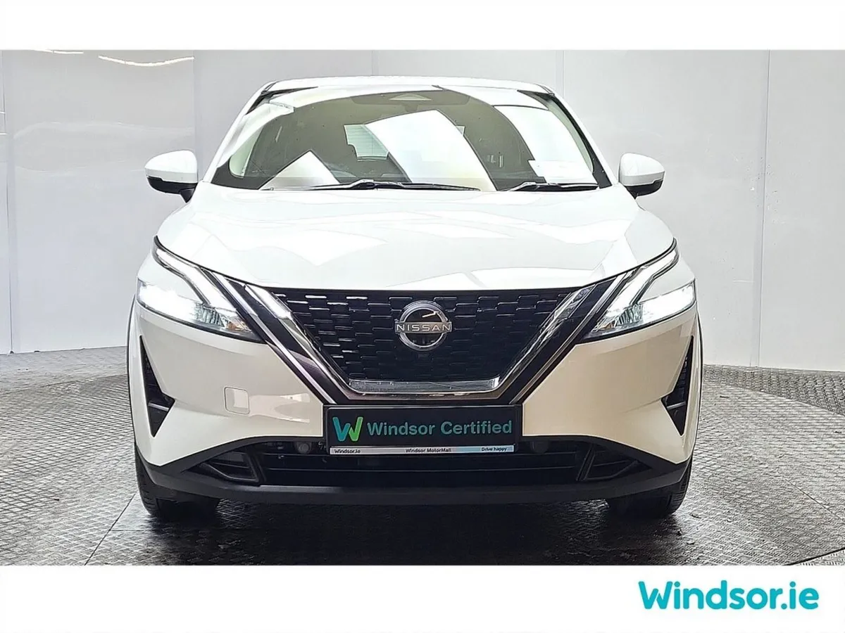 Nissan Qashqai MPV, Petrol, 2024, White