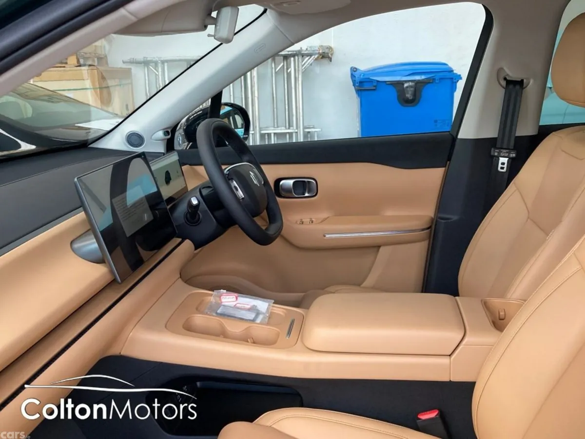 Leapmotor C10 SUV, Electric, 2026, Green