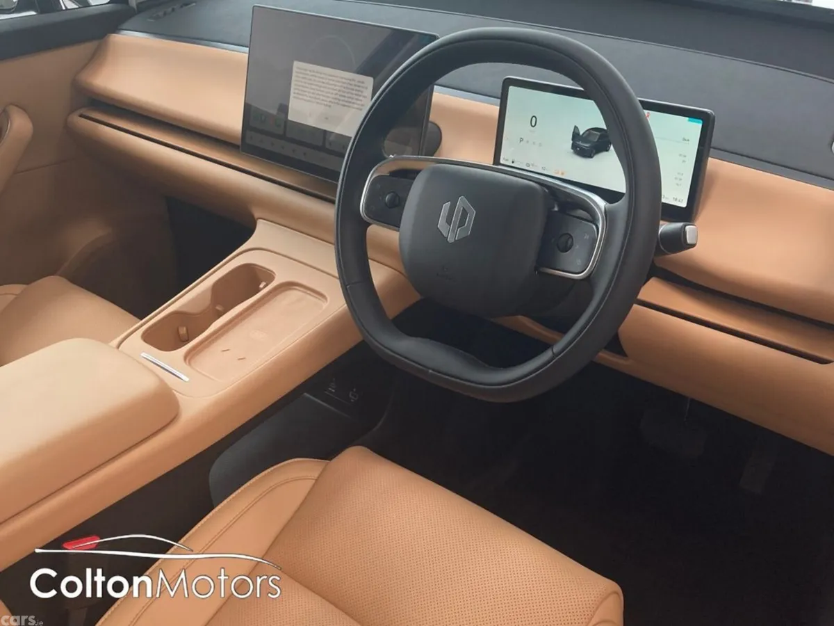 Leapmotor C10 SUV, Petrol Plug-in Hybrid, 2026, Grey