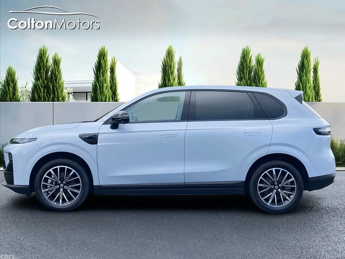 Leapmotor B10 SUV, Electric, 2026, Blue