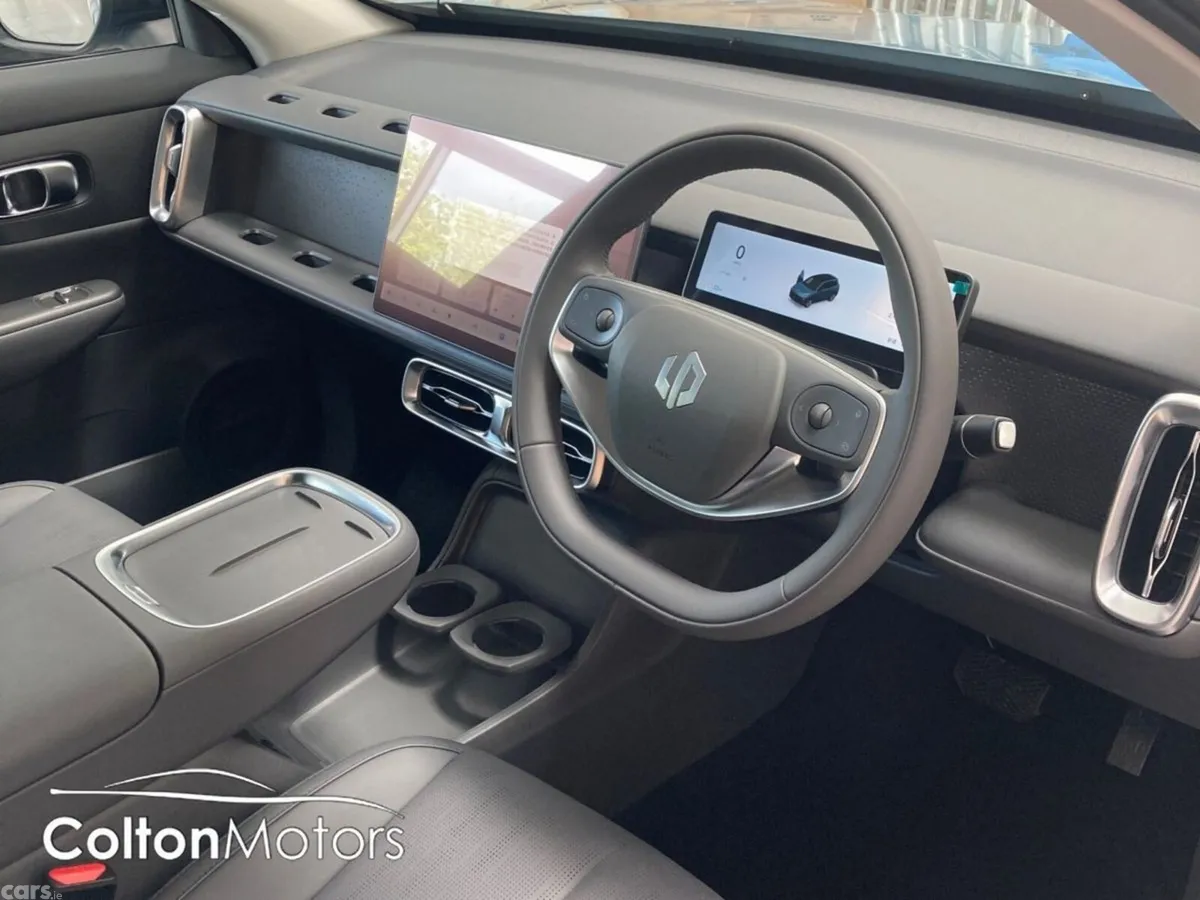 Leapmotor B10 SUV, Electric, 2026, Blue
