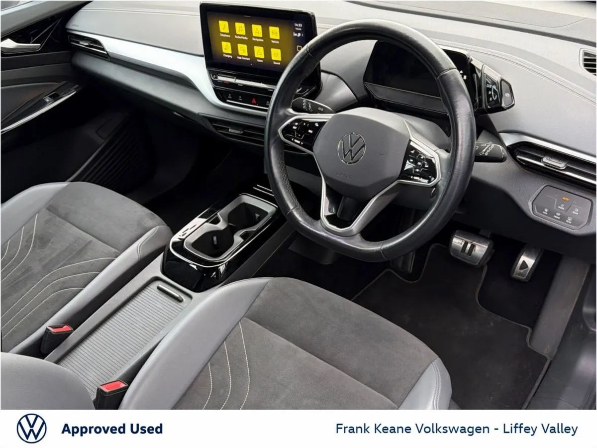 Volkswagen ID.4 SUV, Electric, 2023, Black