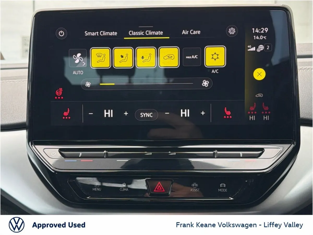 Volkswagen ID.4 SUV, Electric, 2023, Black