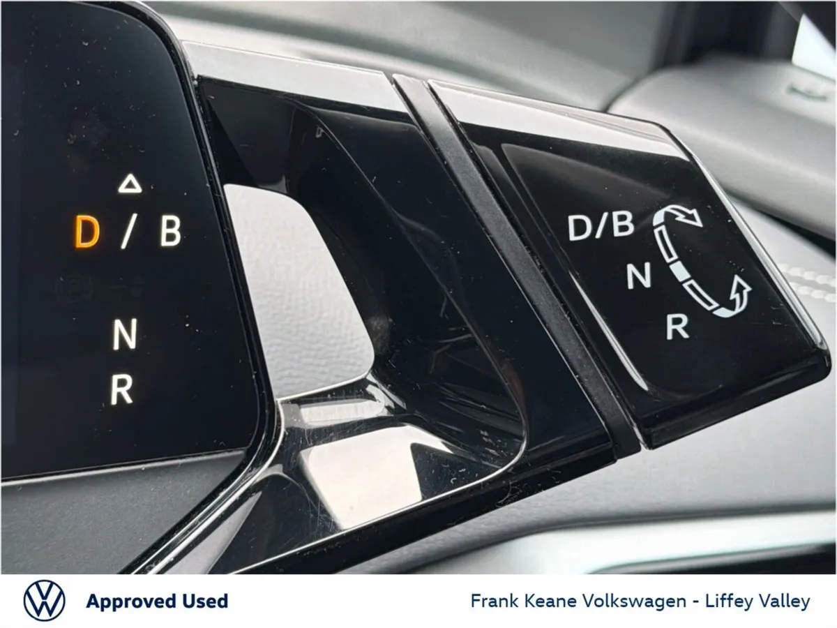 Volkswagen ID.4 SUV, Electric, 2023, Black