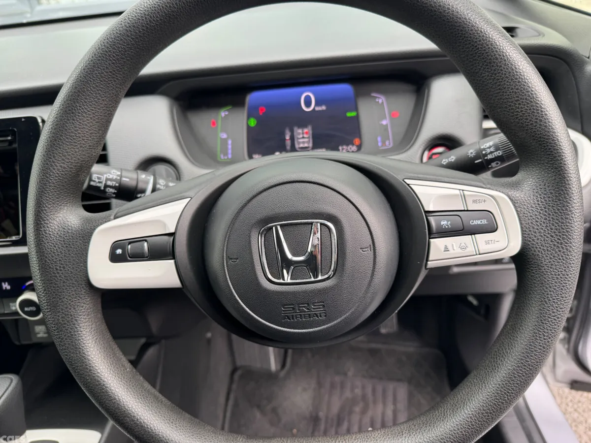 Honda Fit Hatchback, Petrol Hybrid, 2020, Silver