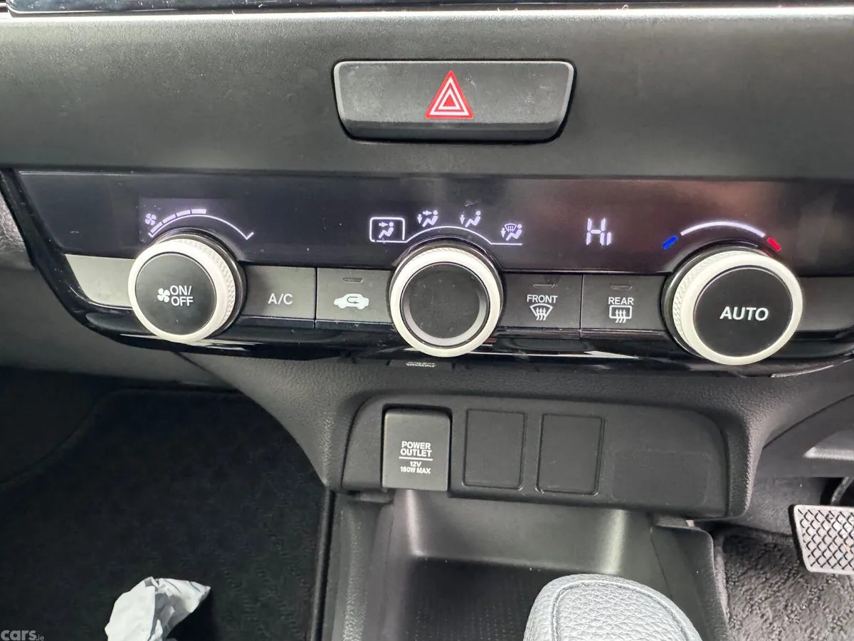 Honda Fit Hatchback, Petrol Hybrid, 2020, Silver