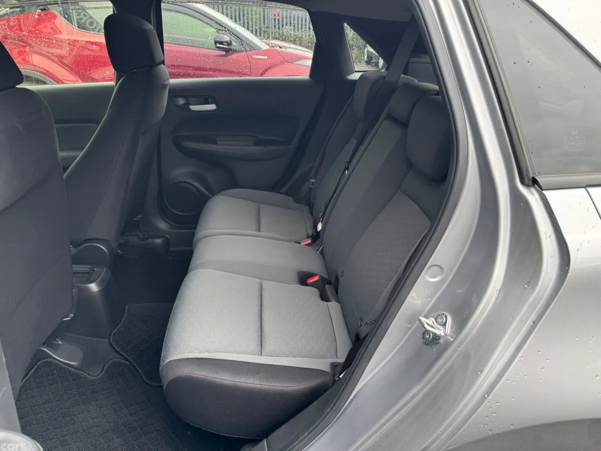 Honda Fit Hatchback, Petrol Hybrid, 2020, Silver