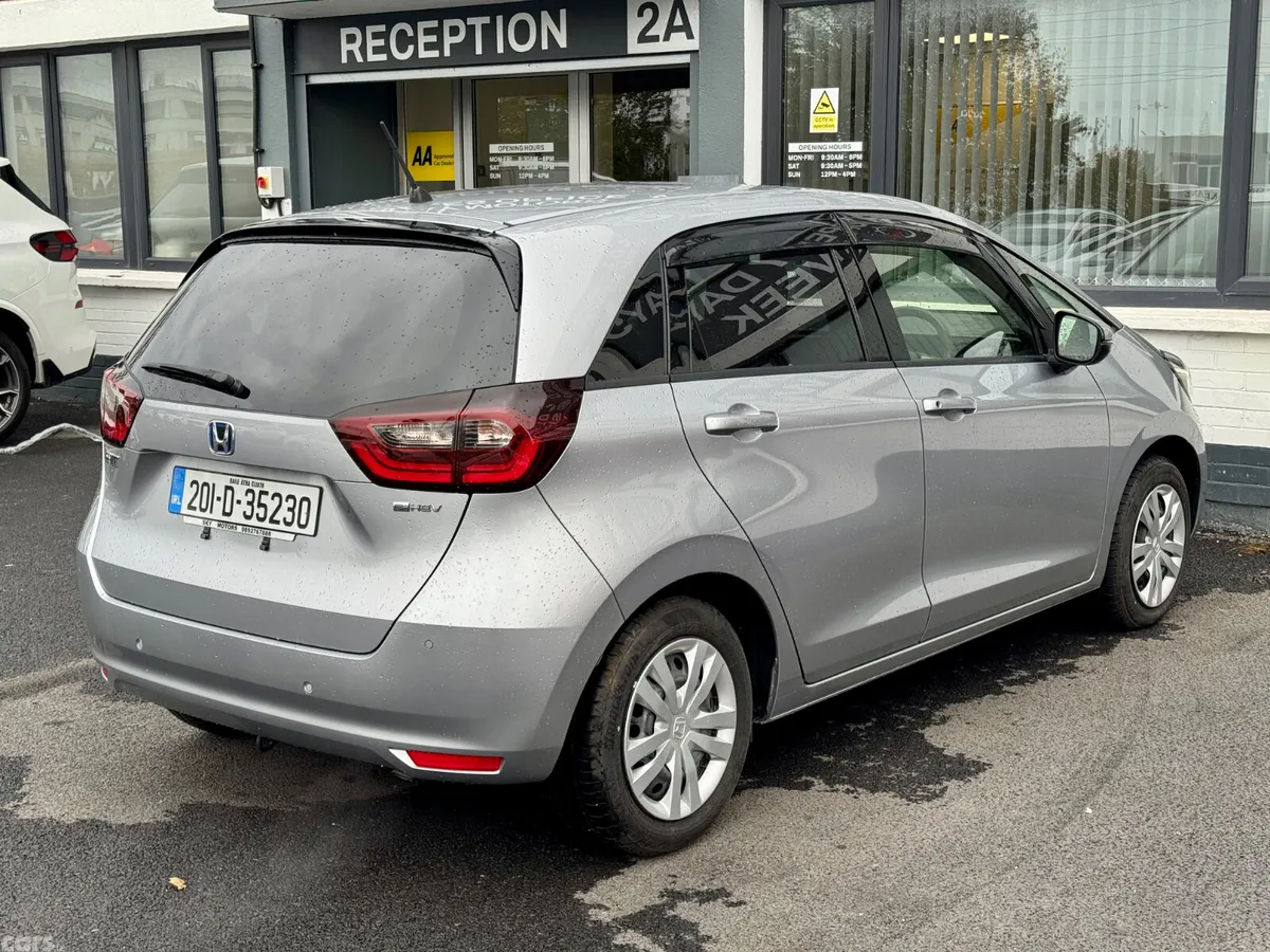 Honda Fit Hatchback, Petrol Hybrid, 2020, Silver
