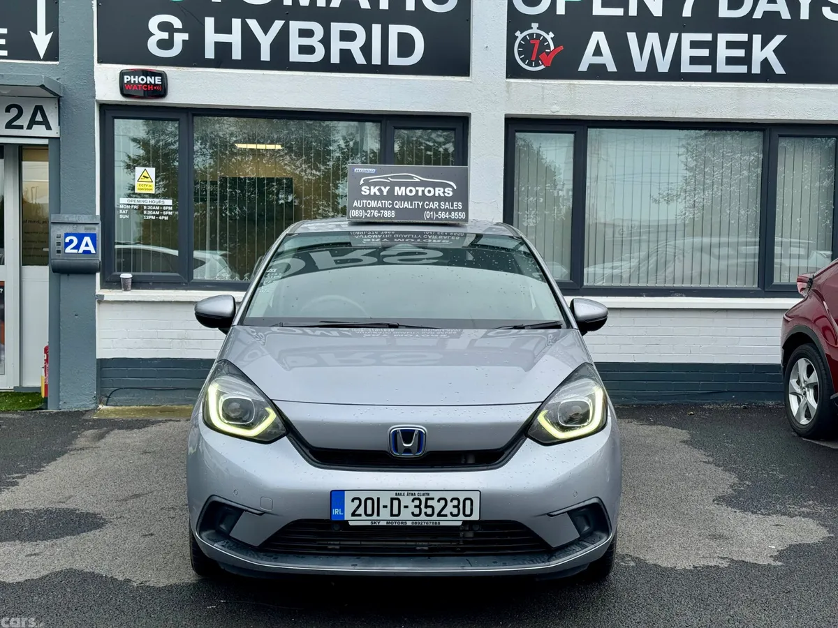 Honda Fit Hatchback, Petrol Hybrid, 2020, Silver