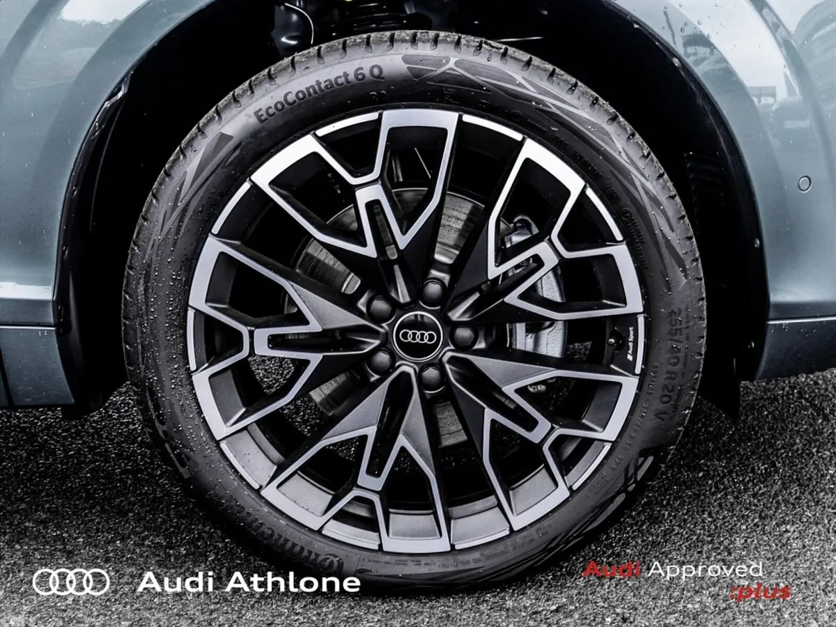 Audi Q3 SUV, Petrol Plug-in Hybrid, 2026, Green