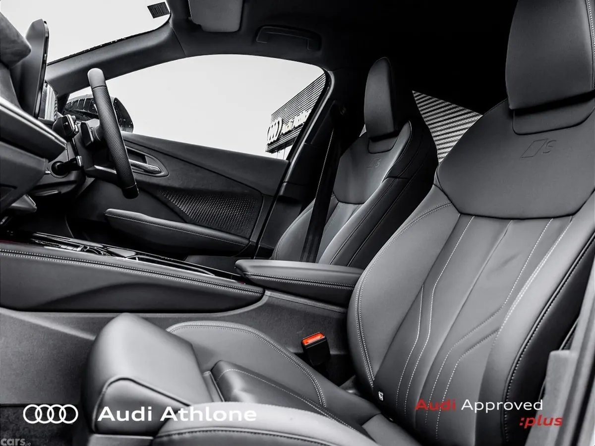 Audi Q3 SUV, Petrol Plug-in Hybrid, 2026, Green