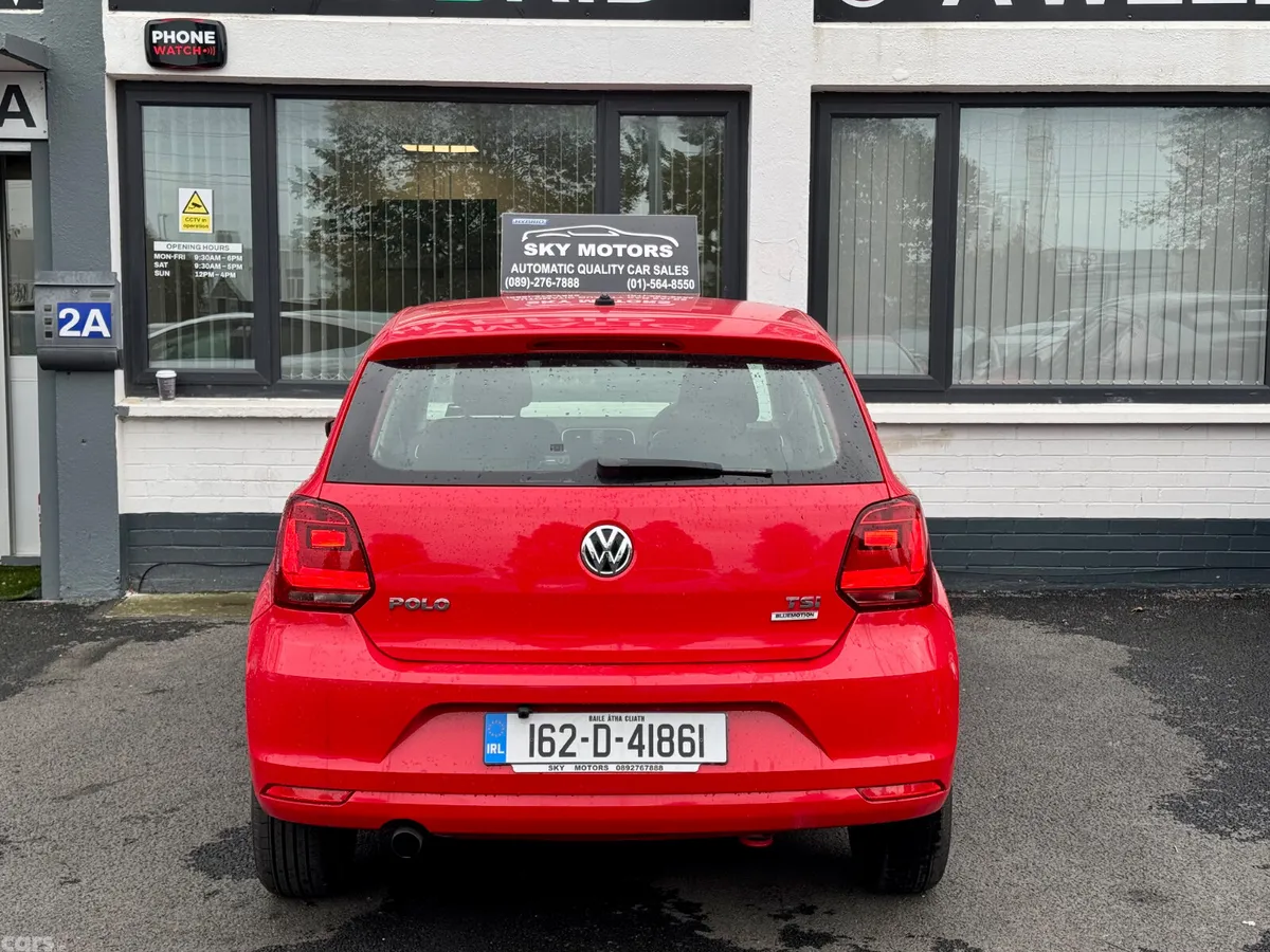 Volkswagen Polo Hatchback, Petrol, 2016, Red