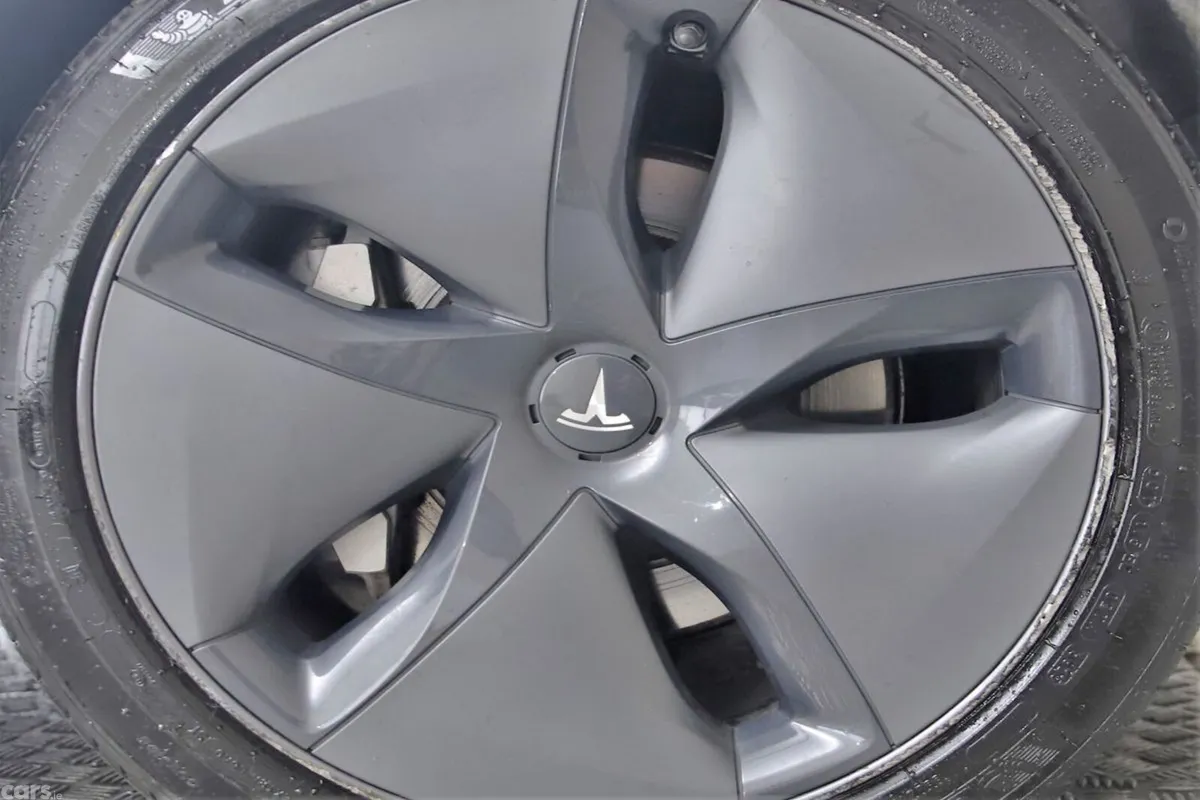 Tesla Model 3 Saloon, Electric, 2019, White