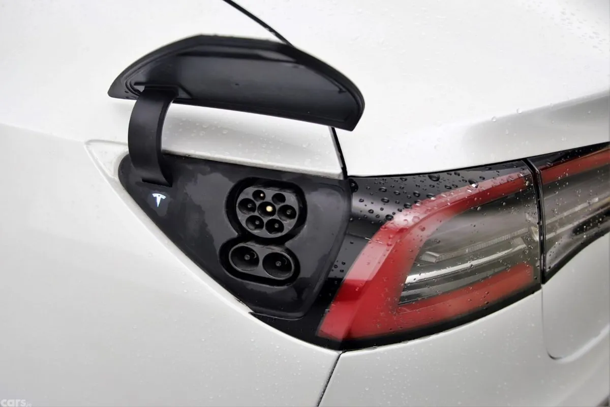 Tesla Model 3 Saloon, Electric, 2019, White