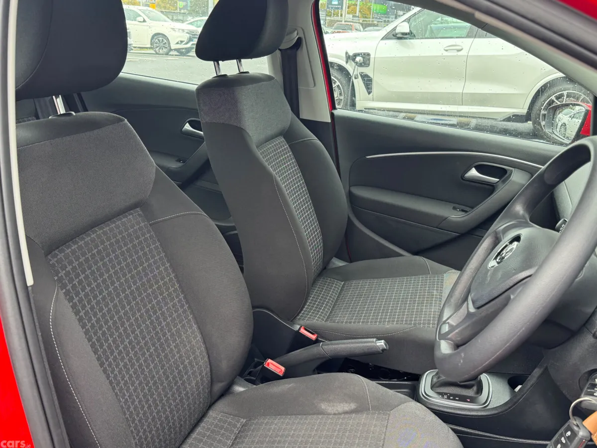 Volkswagen Polo Hatchback, Petrol, 2016, Red