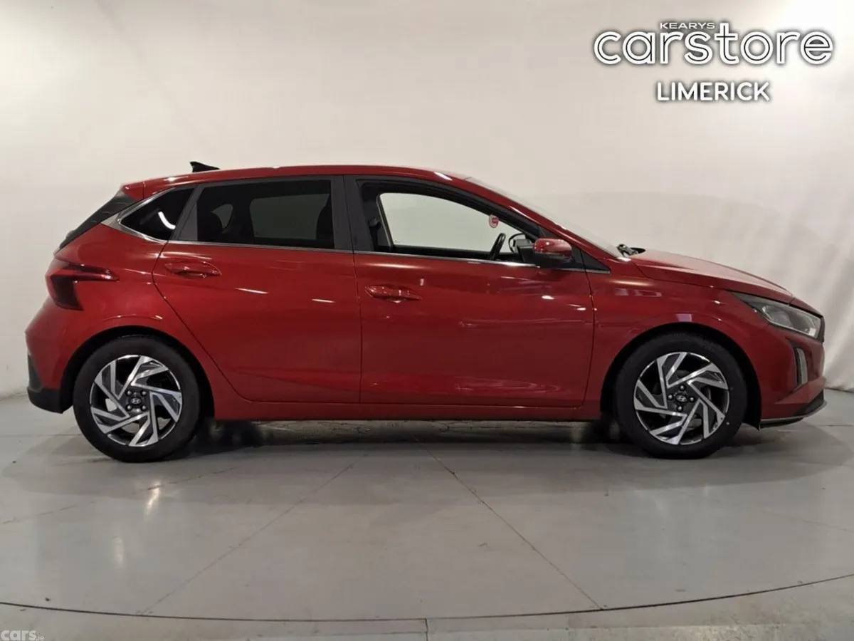 Hyundai i20 Hatchback, Petrol, 2024, Red