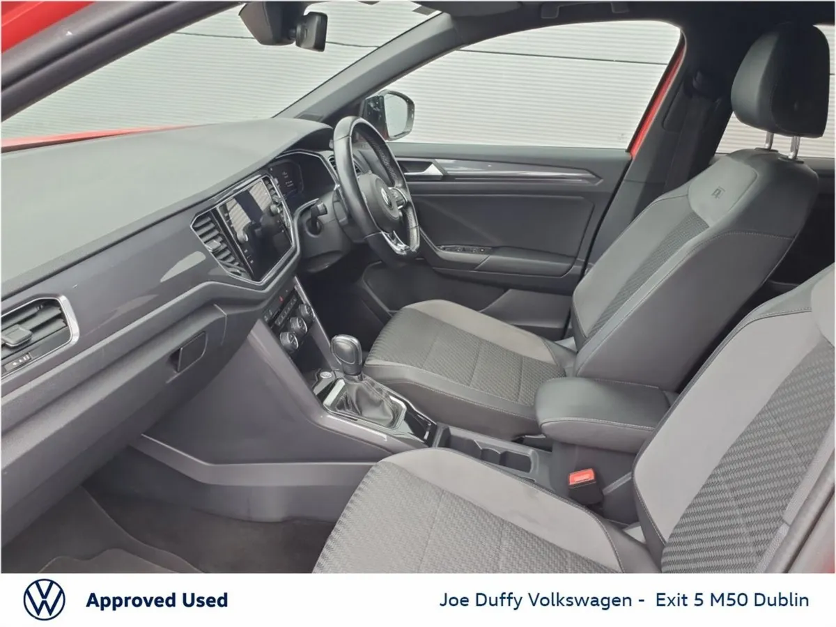 Volkswagen T-Roc SUV, Petrol, 2021, Red