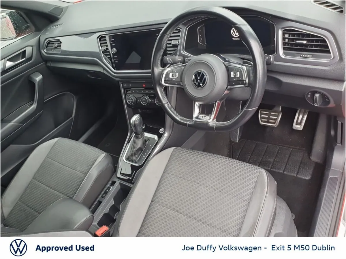 Volkswagen T-Roc SUV, Petrol, 2021, Red