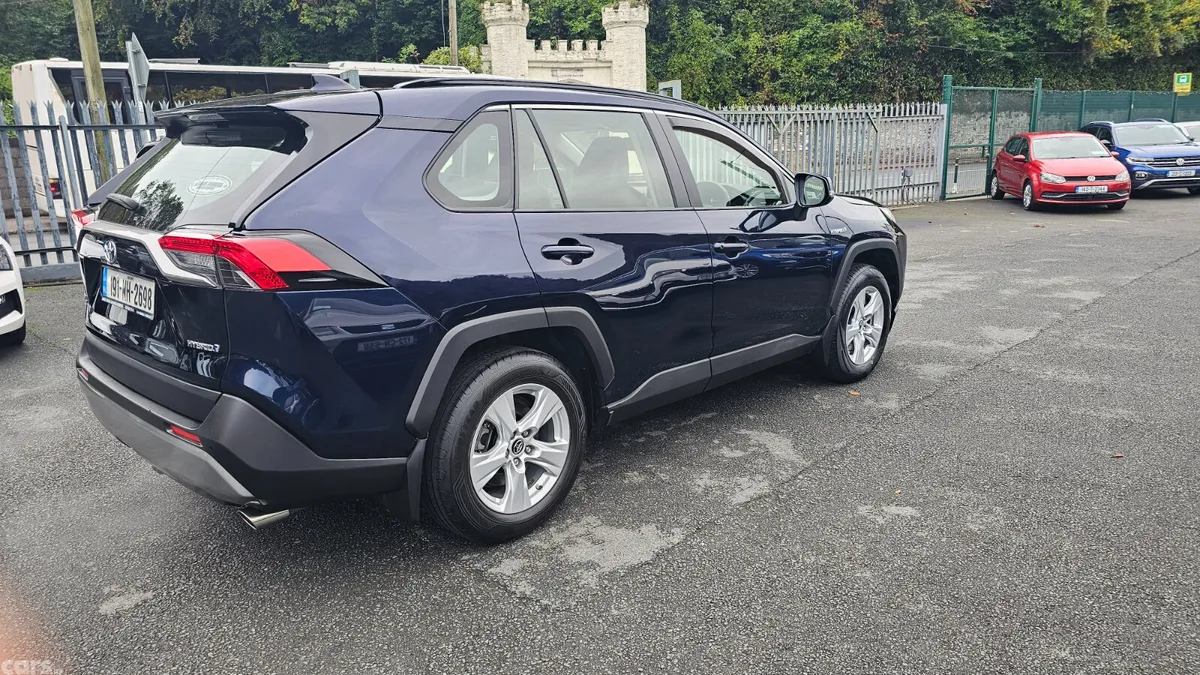 Toyota RAV4 SUV, Petrol Hybrid, 2019, Blue