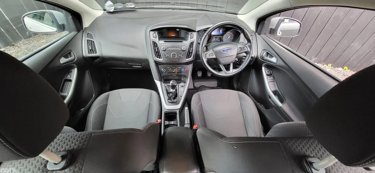 Ford Focus Hatchback, Diesel, 2015, Silver
