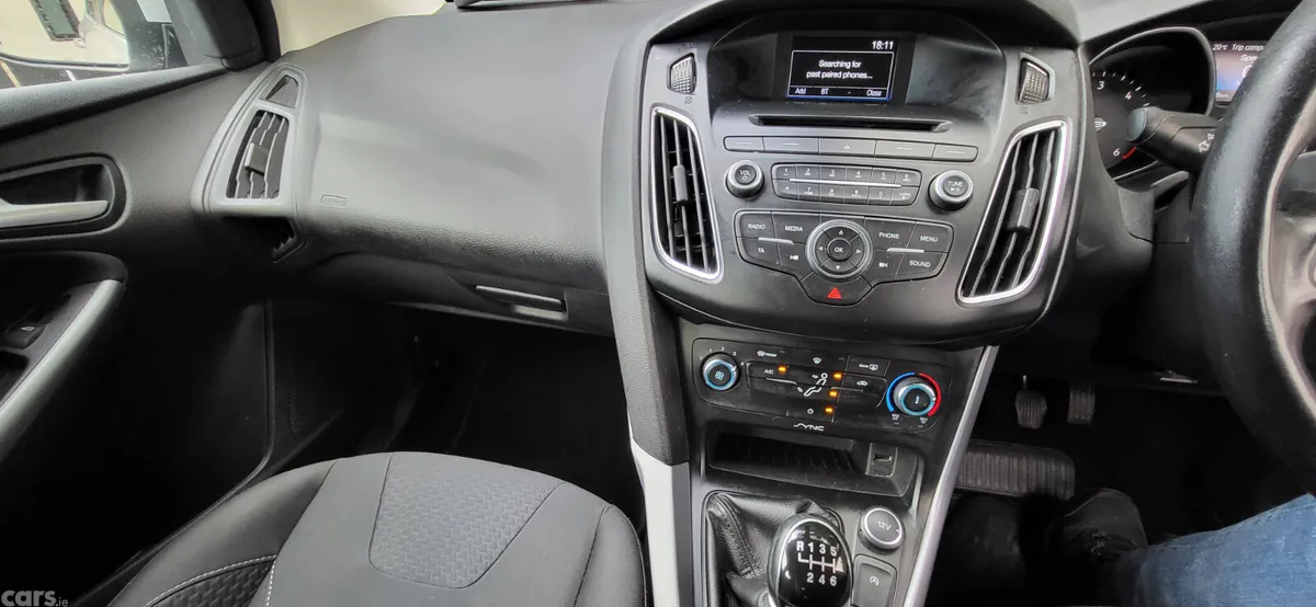 Ford Focus Hatchback, Diesel, 2015, Silver