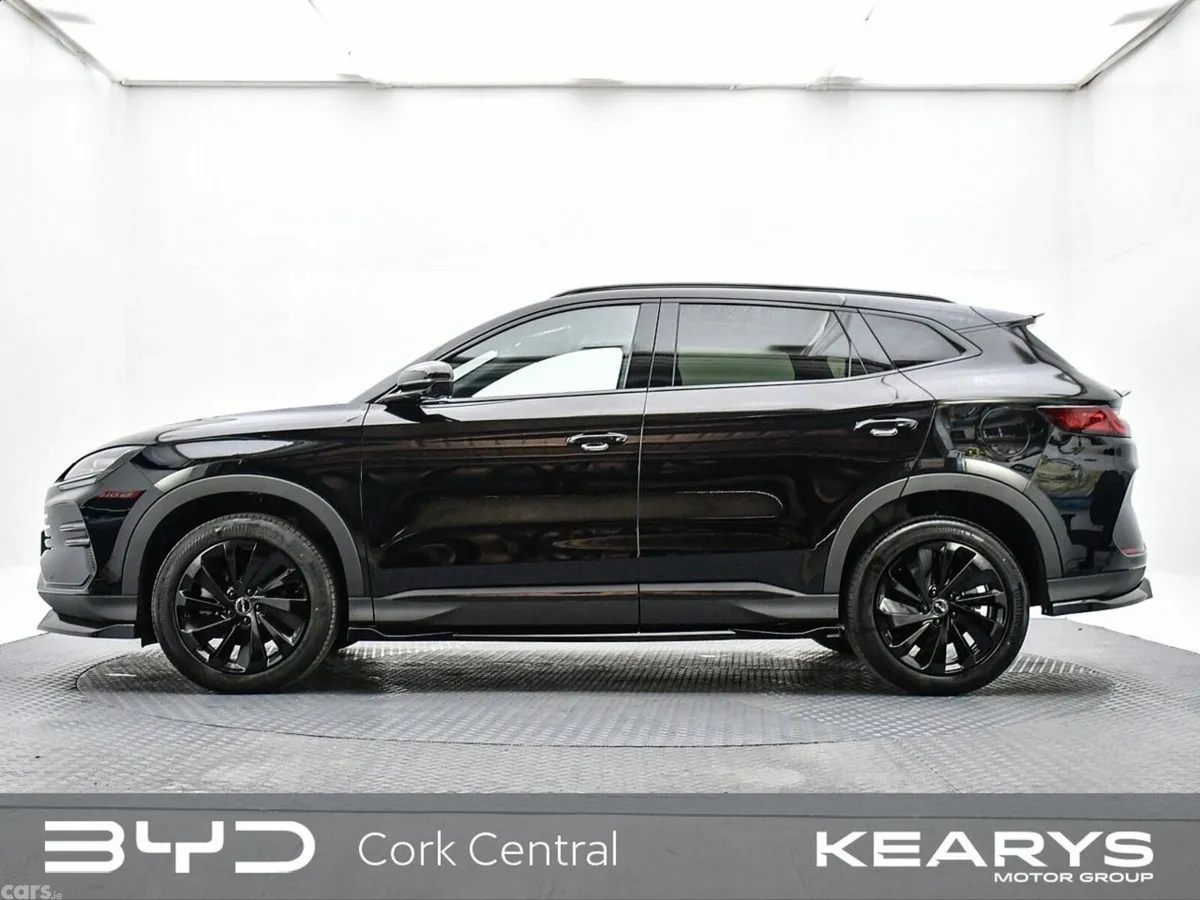 BYD SEAL U SUV, Petrol Plug-in Hybrid, 2026, Black