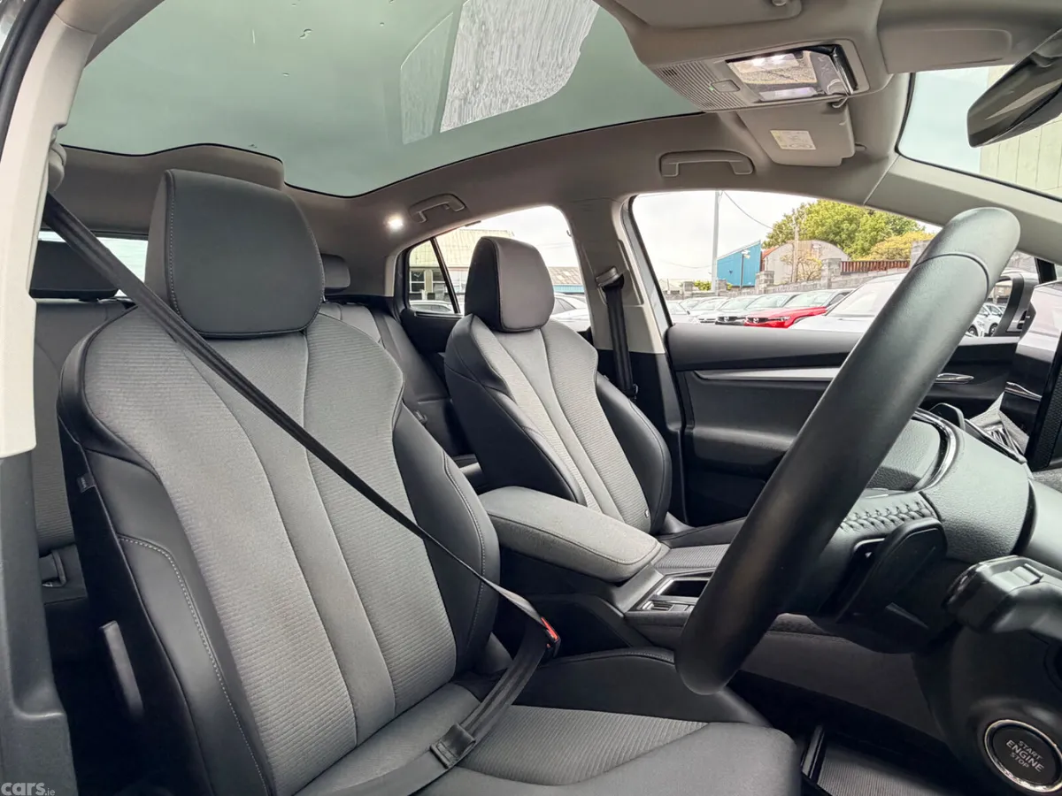 Skoda Enyaq Hatchback, Electric, 2023, Grey