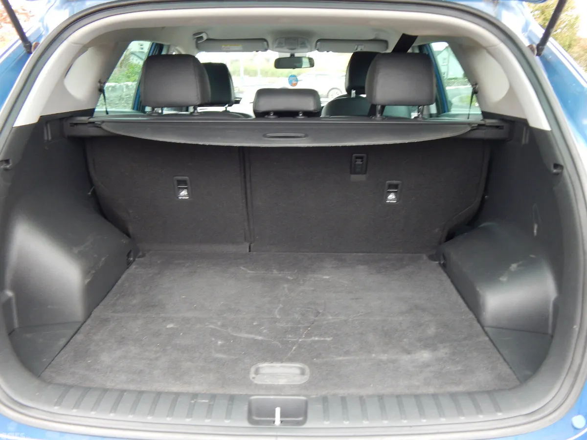 Hyundai Tucson SUV, Diesel, 2016, Blue