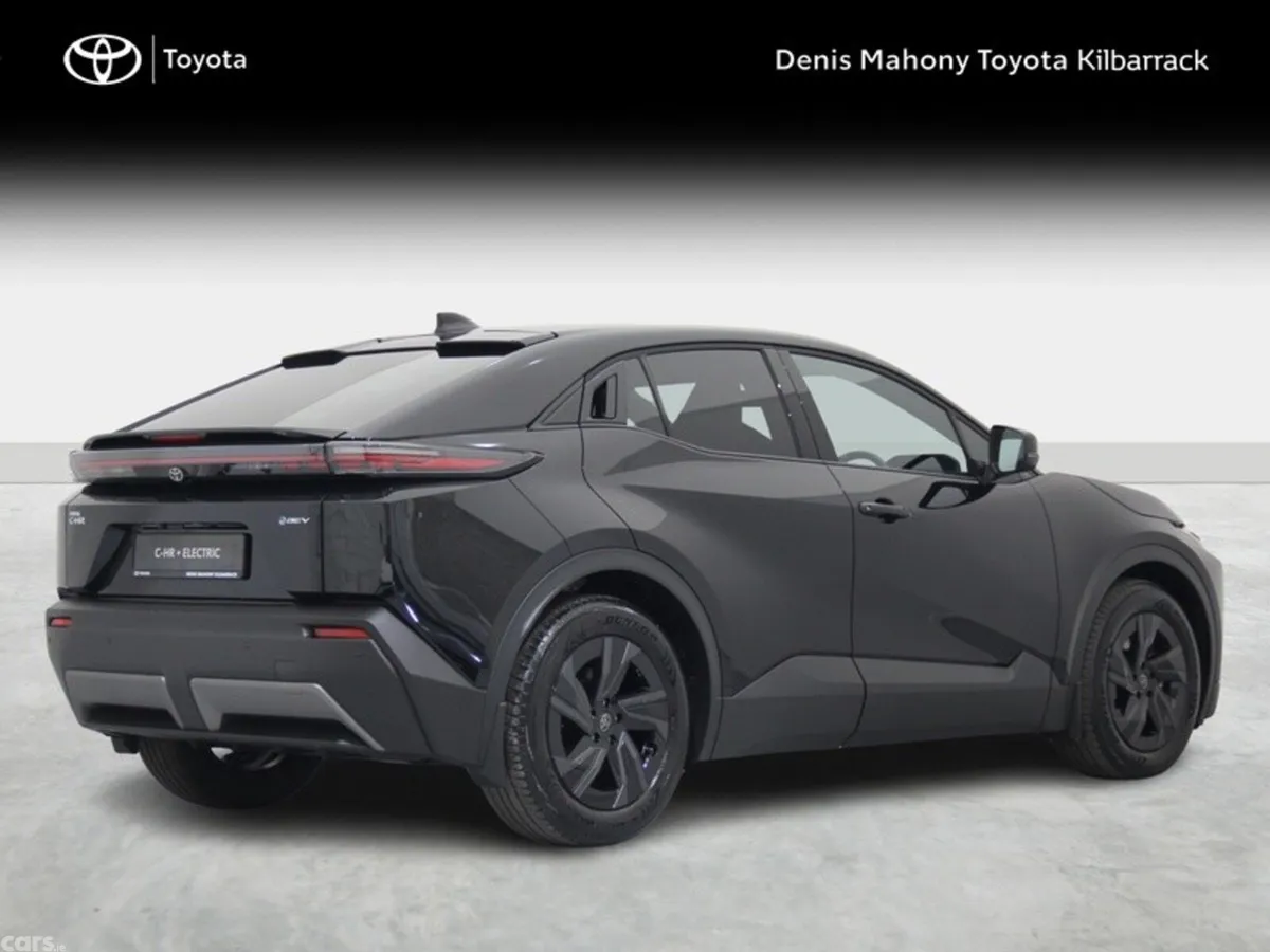 Toyota C-HR Estate, Electric, 2027, Black