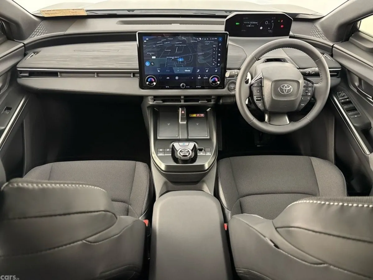 Toyota C-HR Estate, Electric, 2027, Black