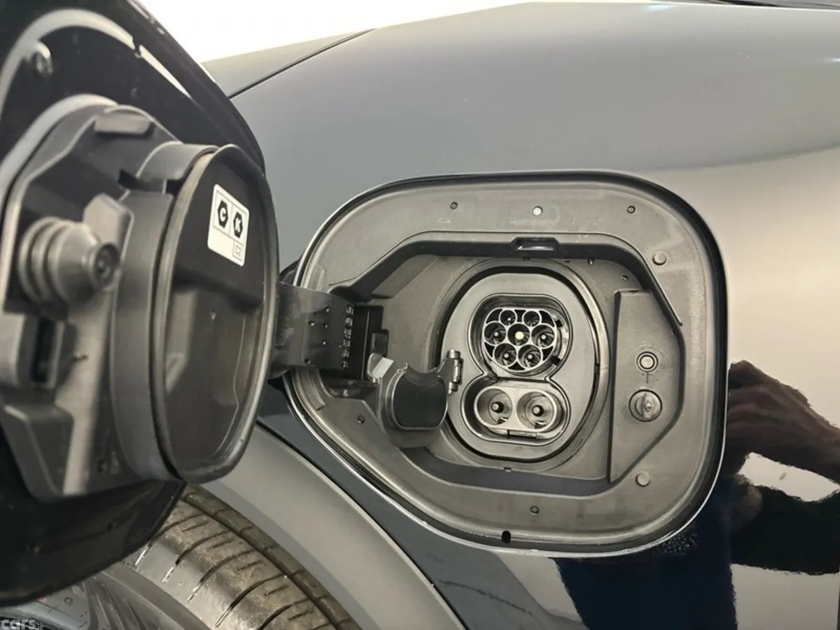 Toyota C-HR Estate, Electric, 2027, Black