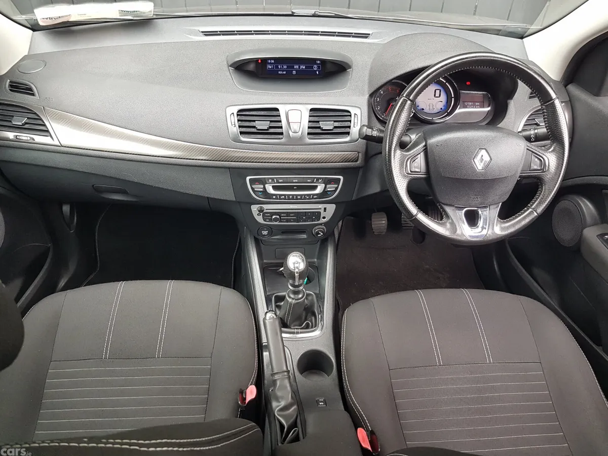 Renault Fluence Saloon, Diesel, 2016, Gold
