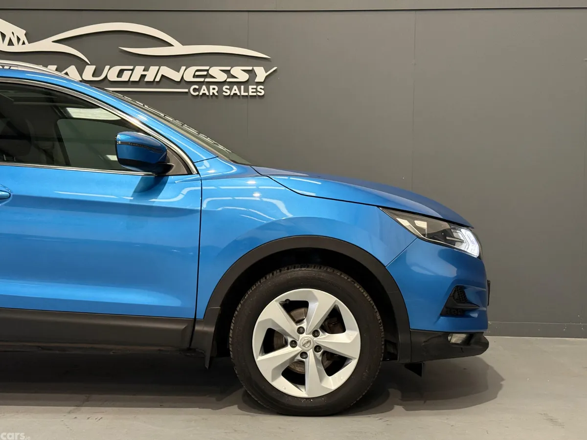 Nissan Qashqai MPV, Diesel, 2019, Blue