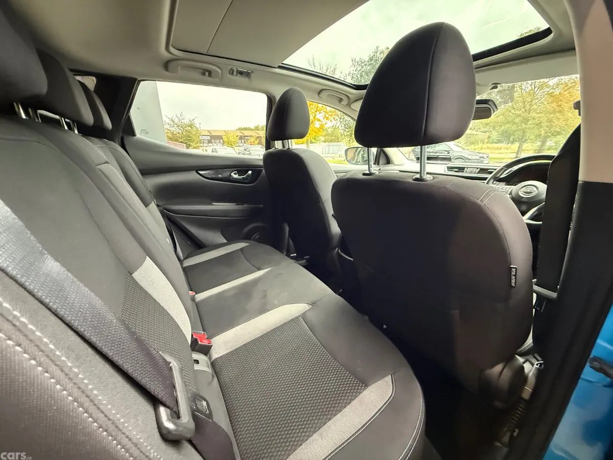 Nissan Qashqai MPV, Diesel, 2019, Blue