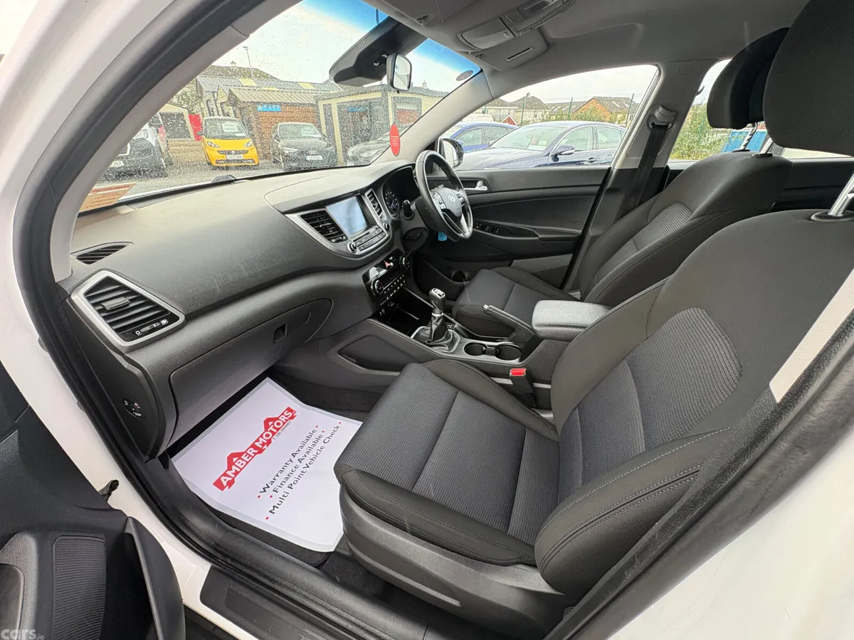 Hyundai Tucson SUV, Petrol, 2017, White
