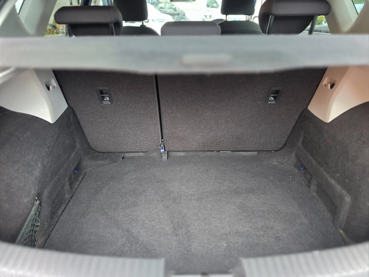 SEAT Leon Hatchback, Diesel, 2018, Blue