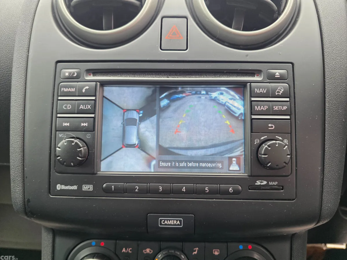 Nissan Qashqai Hatchback, Diesel, 2012, Black
