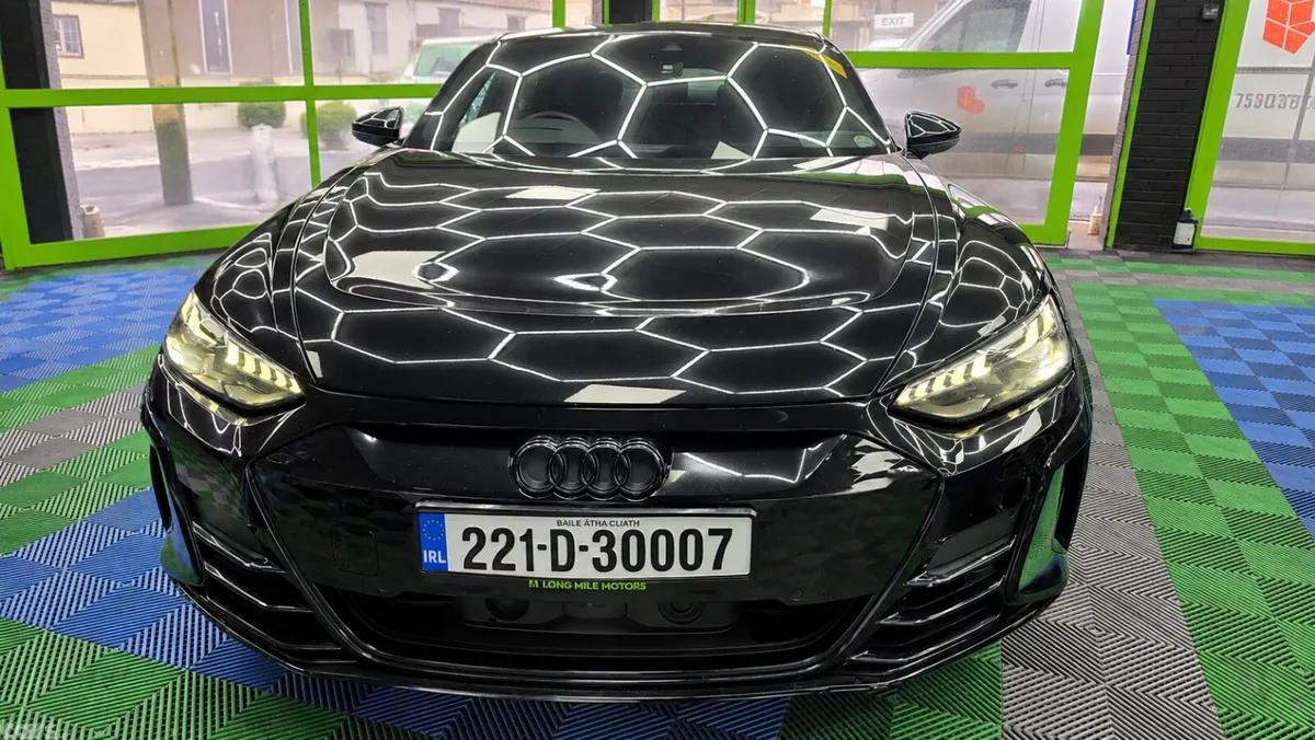 Audi e-tron GT quattro Hatchback, Electric, 2022, Black
