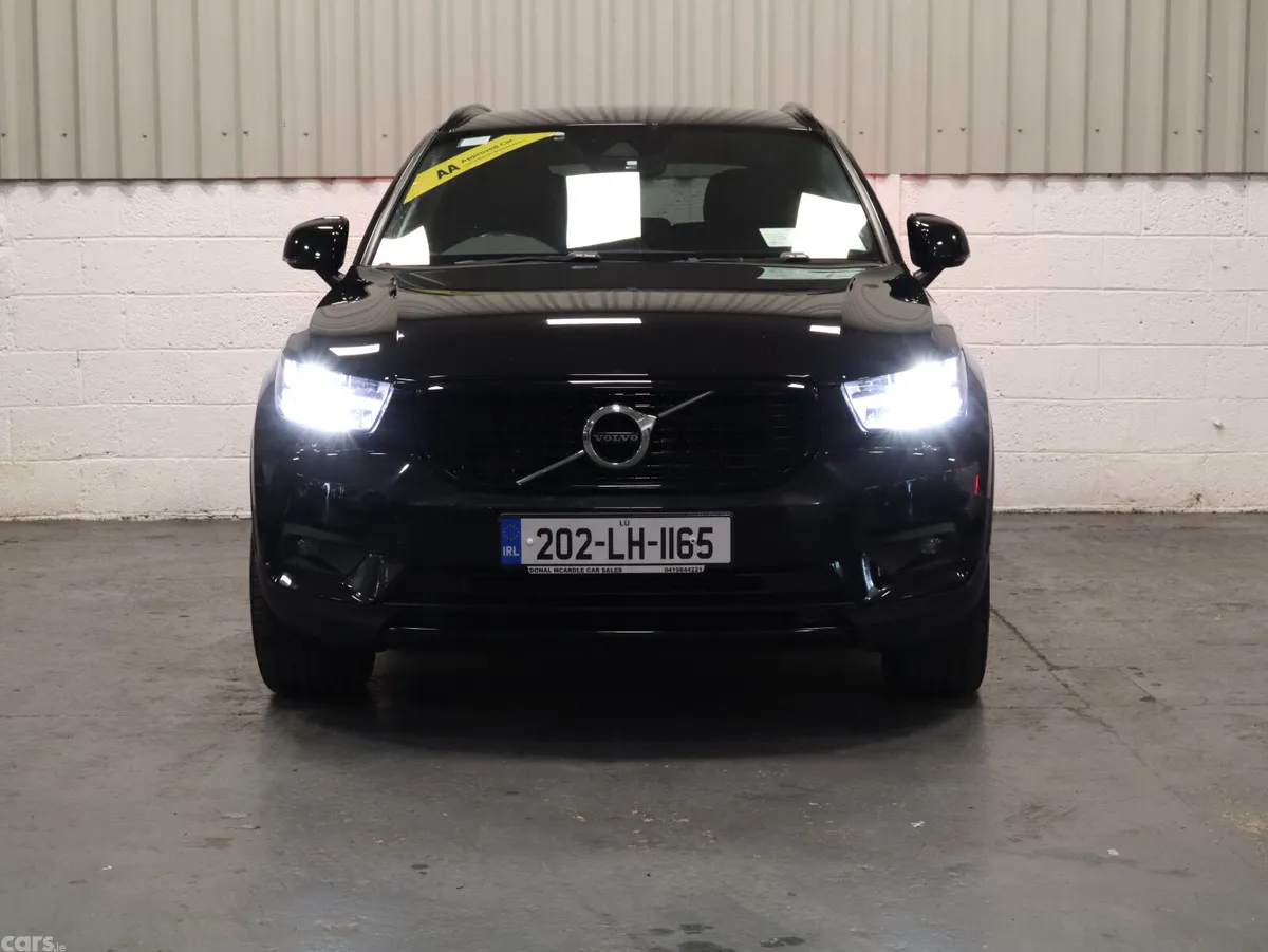 Volvo XC40 Estate, Petrol Plug-in Hybrid, 2020, Black
