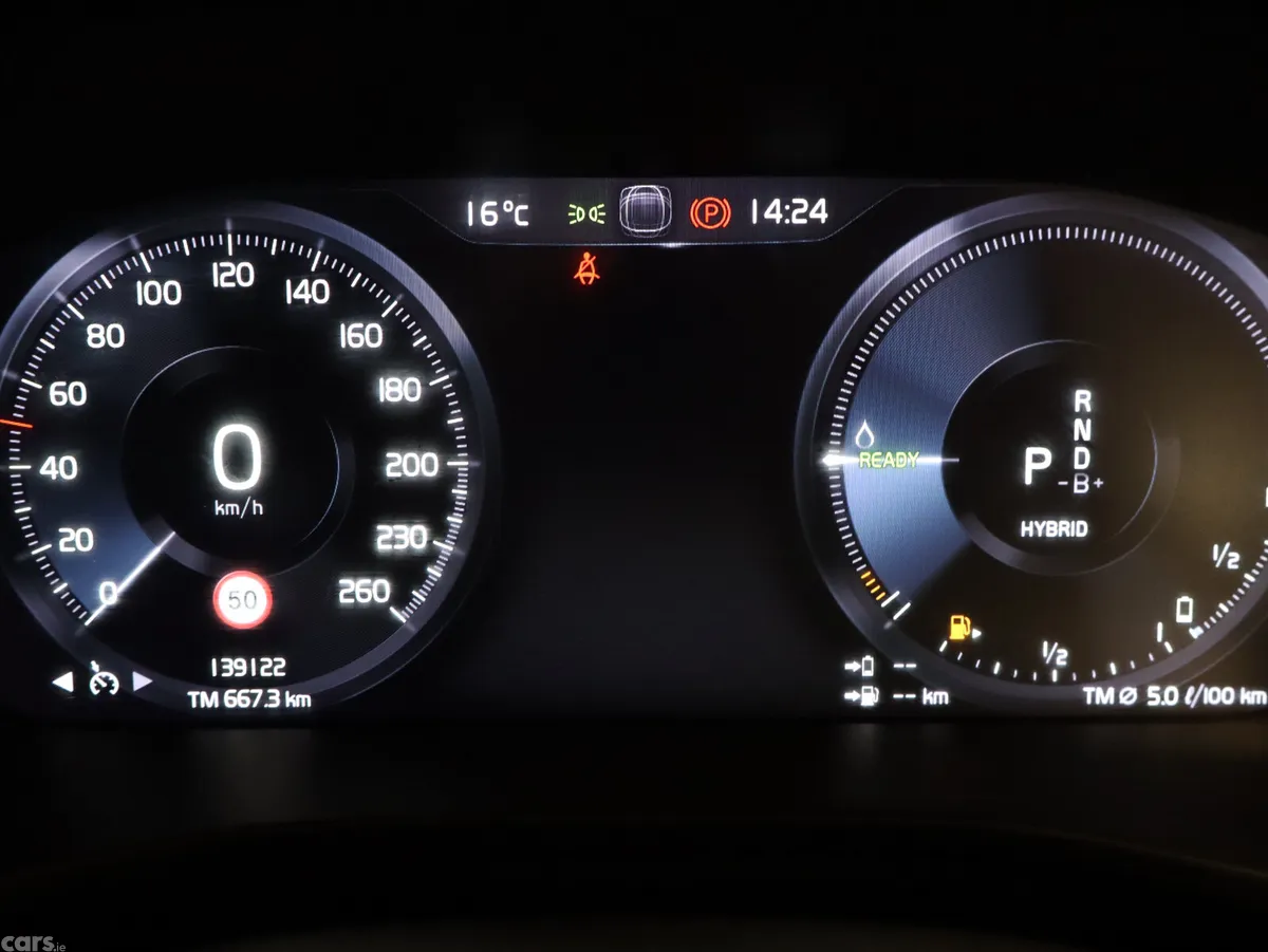 Volvo XC40 Estate, Petrol Plug-in Hybrid, 2020, Black