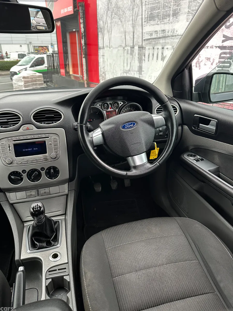 Ford Focus Hatchback, Diesel, 2011, Grey
