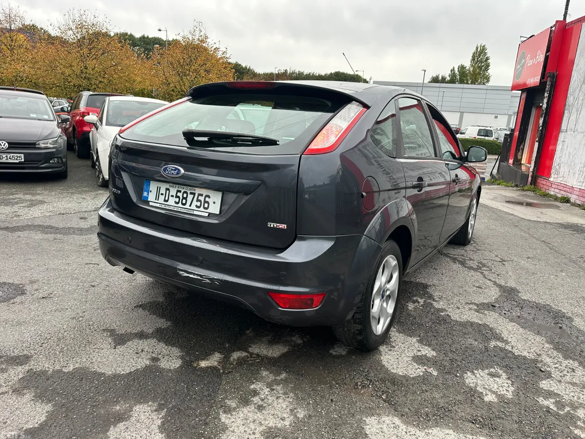 Ford Focus Hatchback, Diesel, 2011, Grey