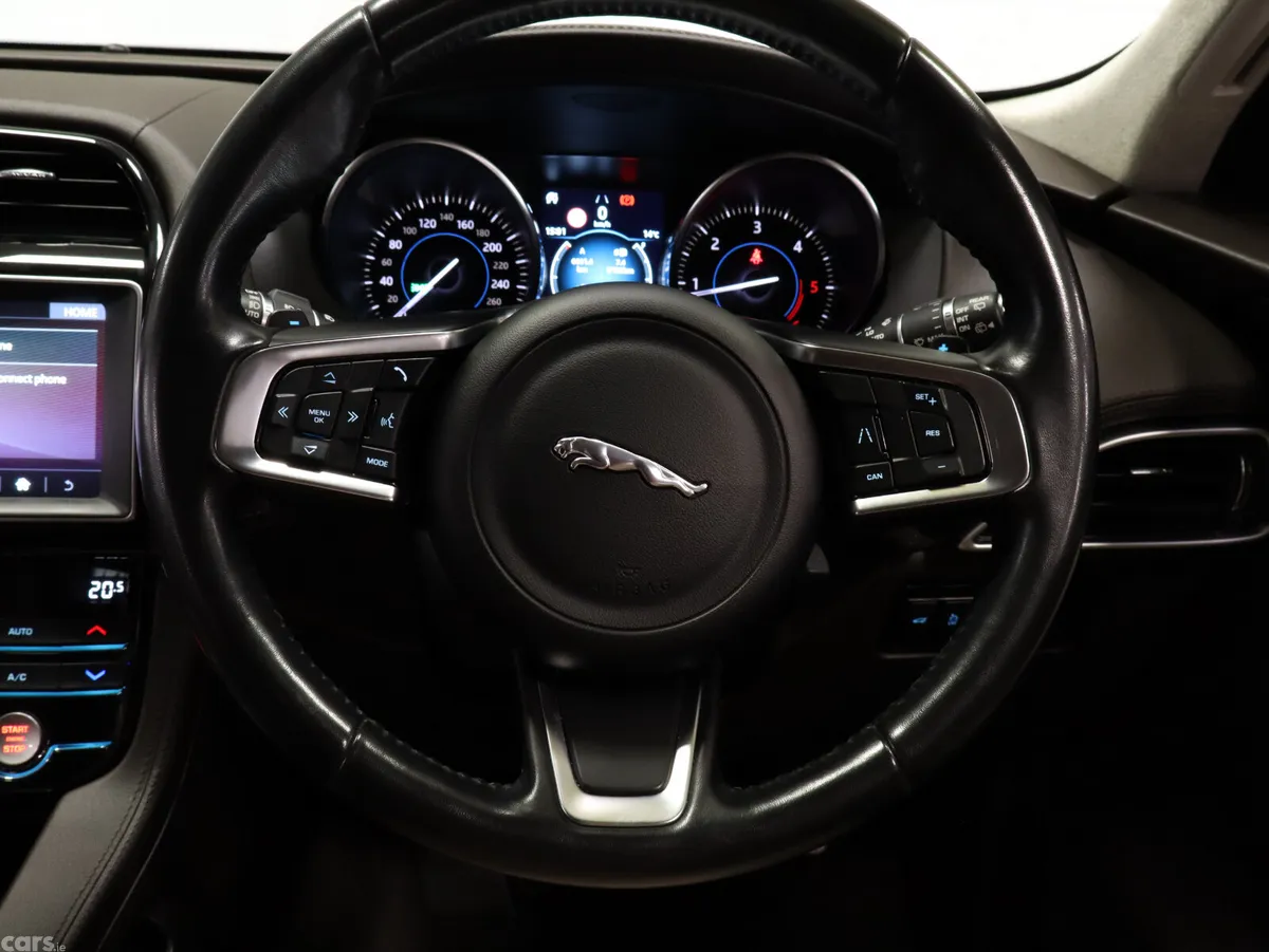 Jaguar F-Pace SUV, Diesel, 2019, Black