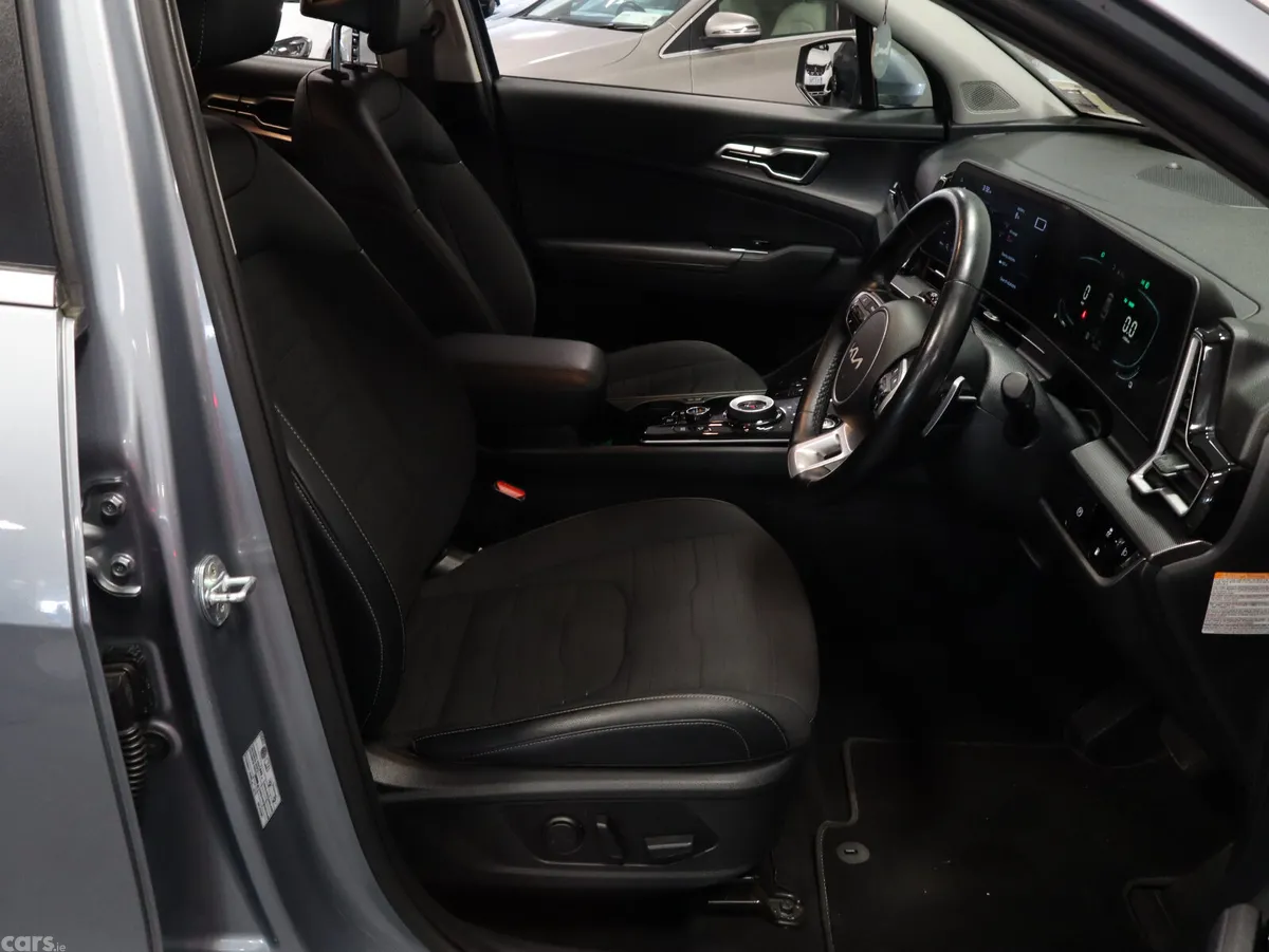Kia Sportage SUV, Petrol Plug-in Hybrid, 2022, Grey